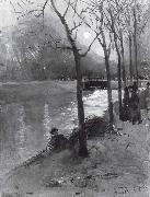 At the country defense canal in the zoo in moonlight